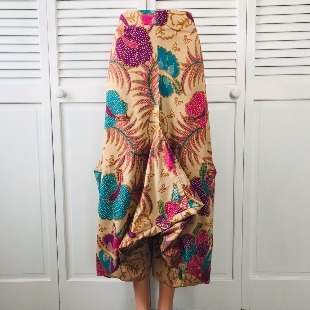2/$50 SASMITA Multicolor Aladdin Pants Size Large